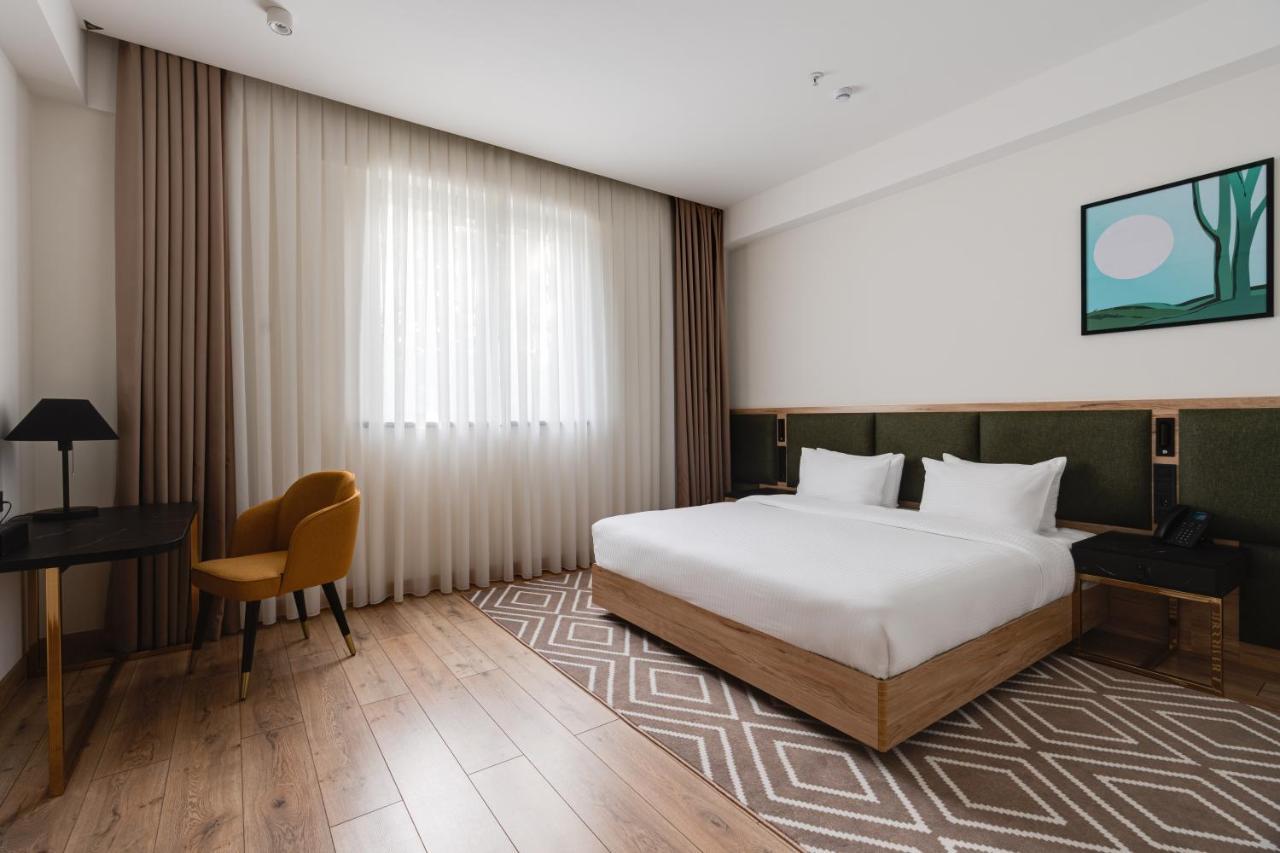 The Elements Hotel Tashkent Esterno foto