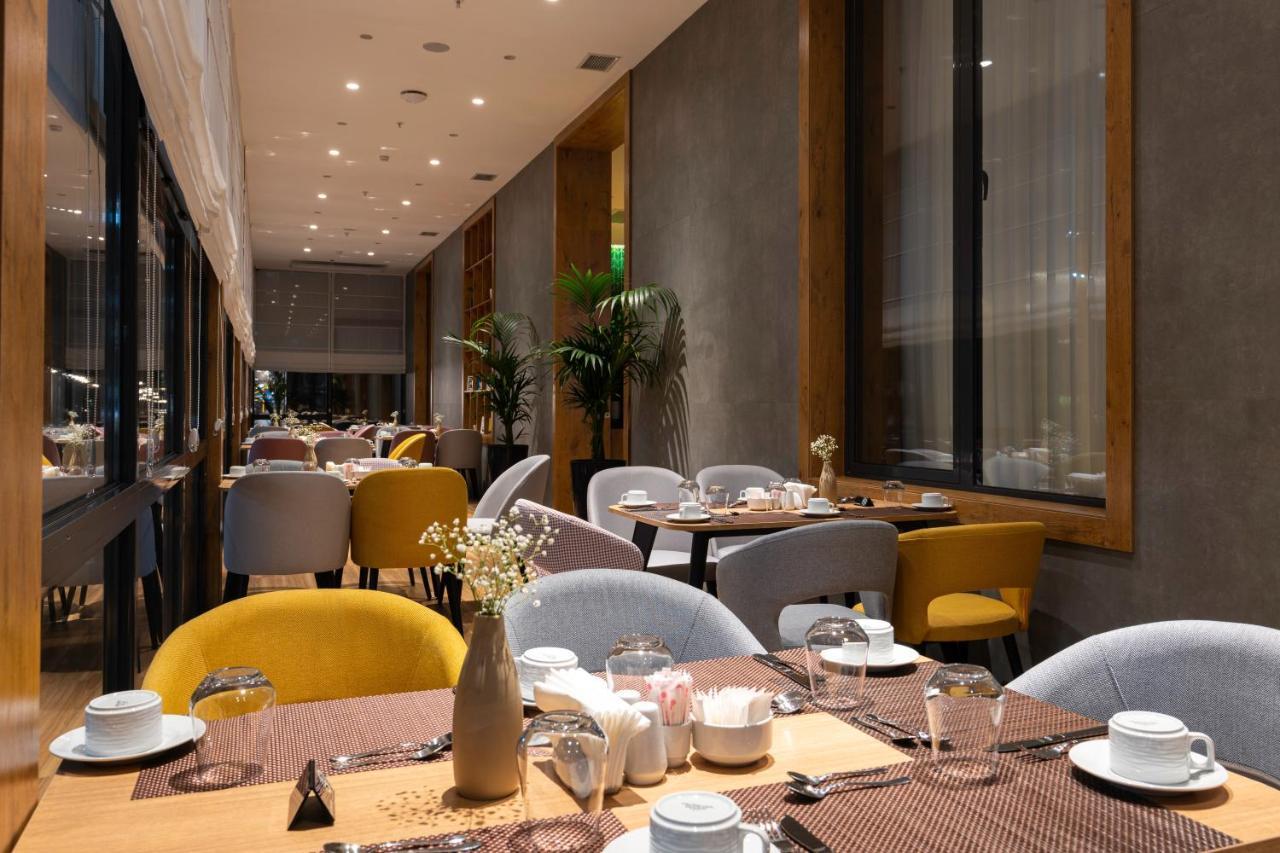 The Elements Hotel Tashkent Esterno foto