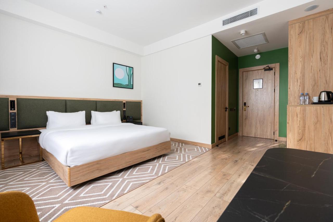 The Elements Hotel Tashkent Esterno foto