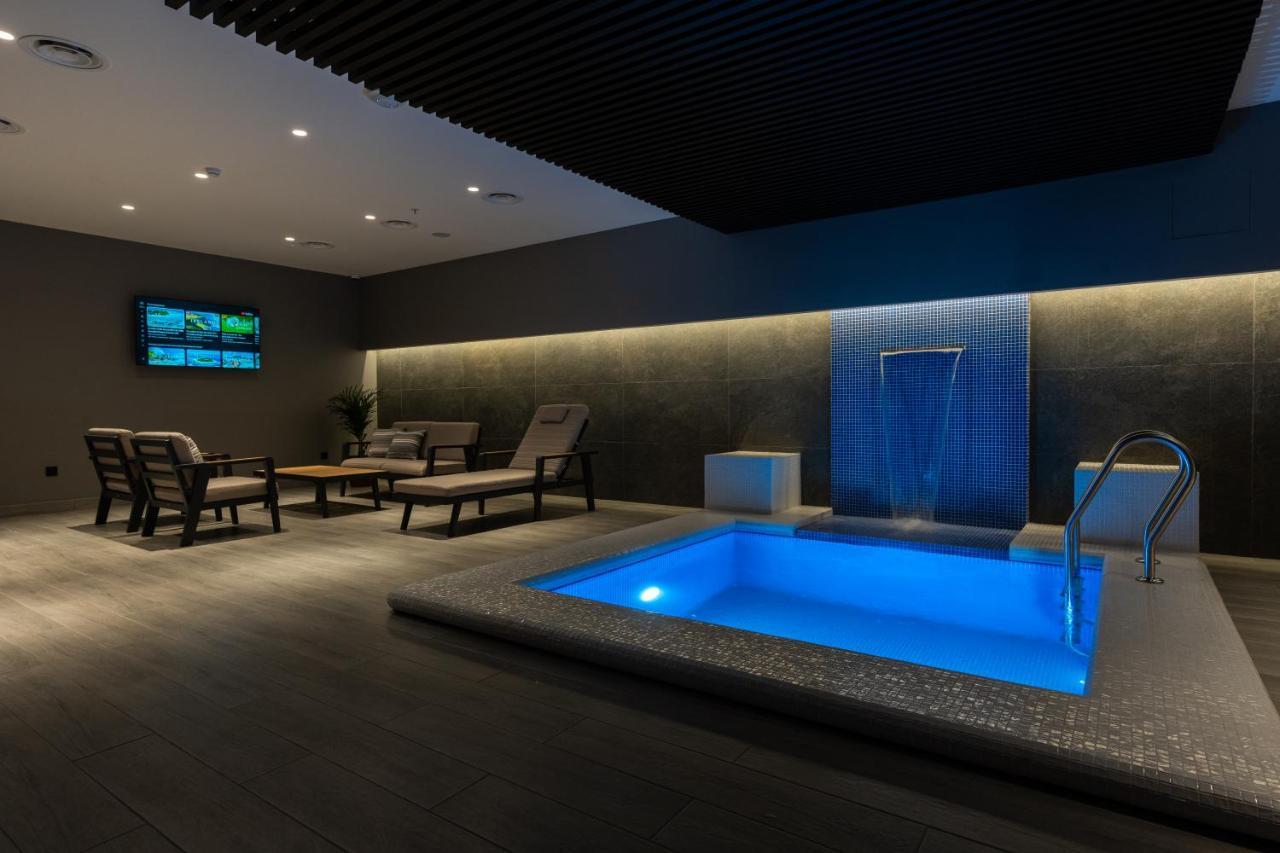 The Elements Hotel Tashkent Esterno foto