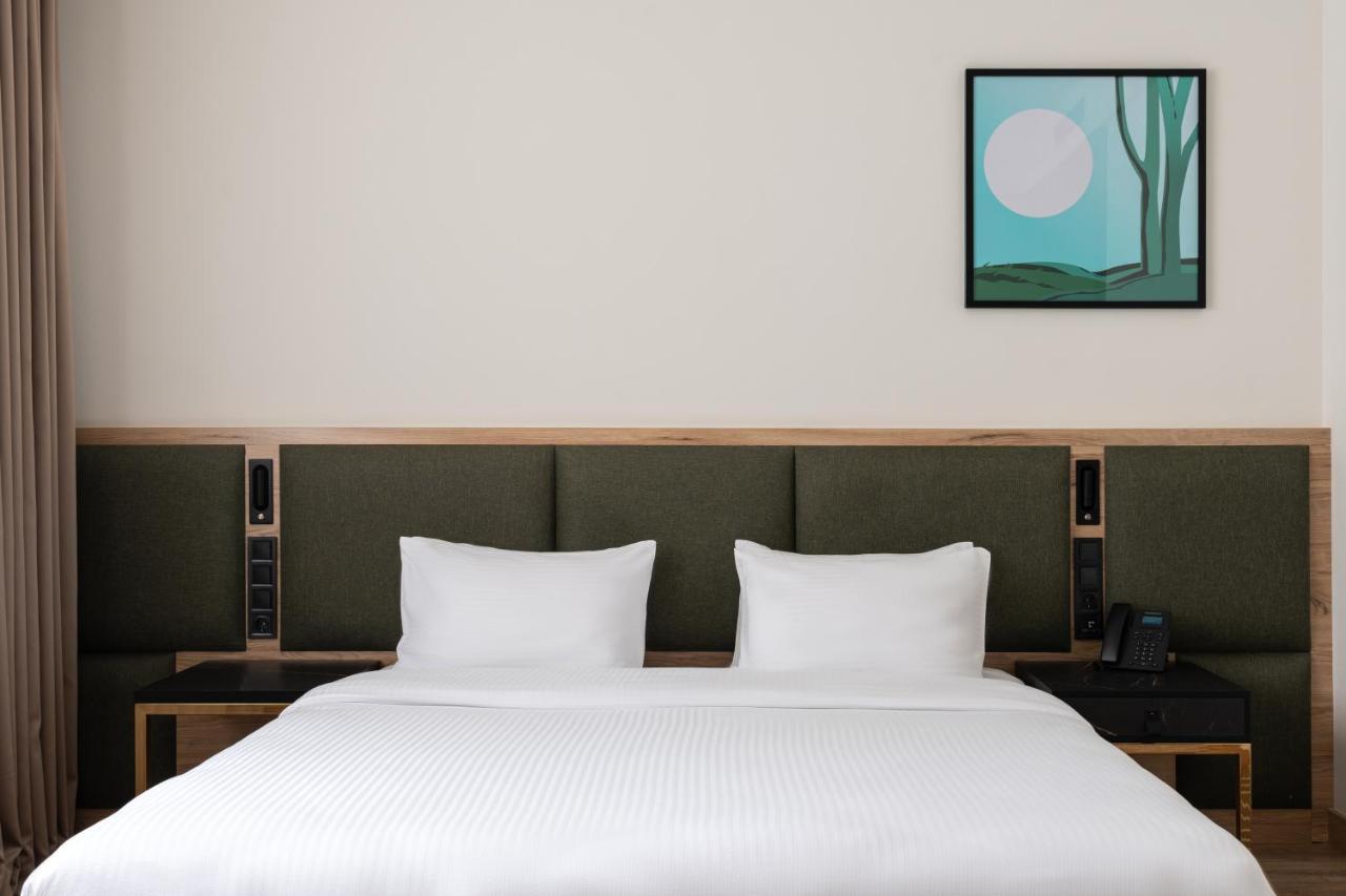 The Elements Hotel Tashkent Esterno foto